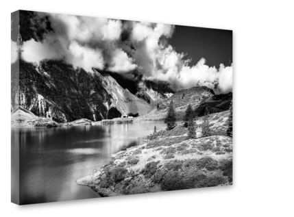 Big_st651_b_w_mountains_85x113_s